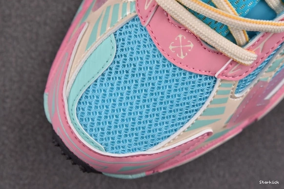 Back Be Right OFF-WHITE 1218